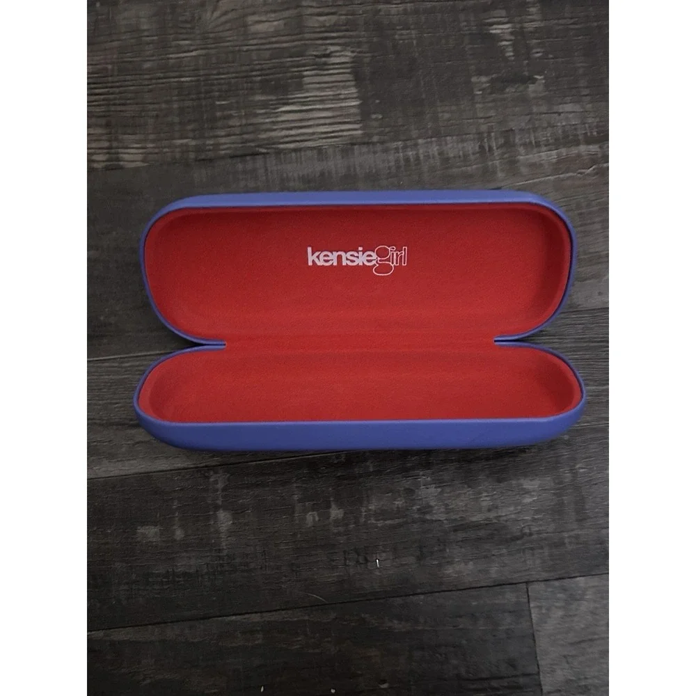 Kensie Girl Periwinkle Hard Clamshell Eyeglass Case for Glasses Red Interior